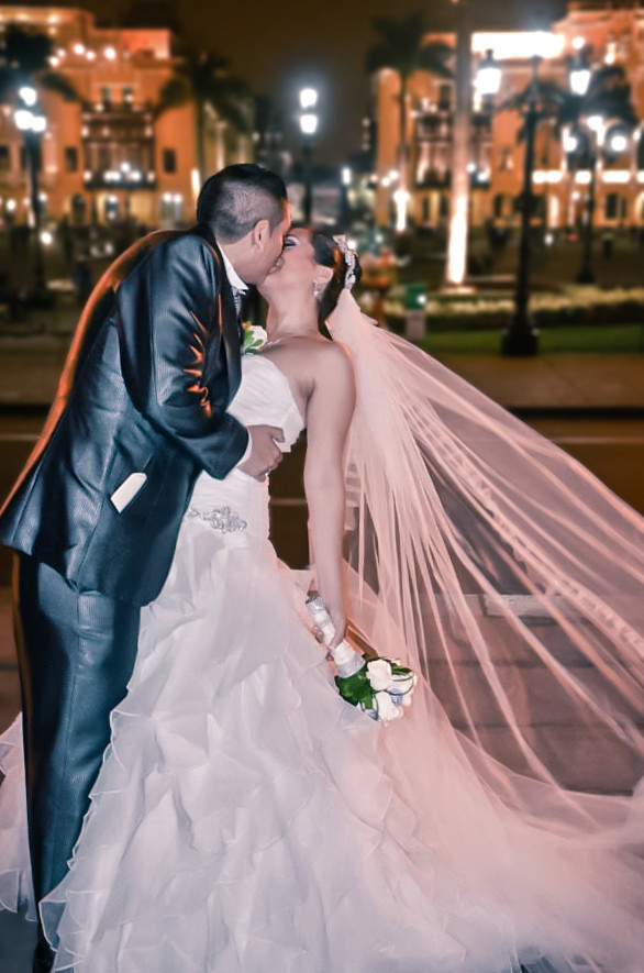 FOTOGRAFO DE BODAS Y EVENTOS EN LIMA 